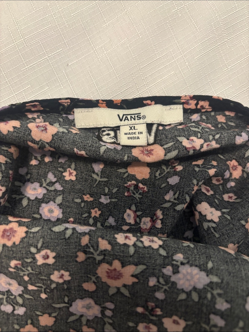 Vans Skater Slip dress SZ XL black floral print  adjustable spaghetti straps - Picture 2 of 12